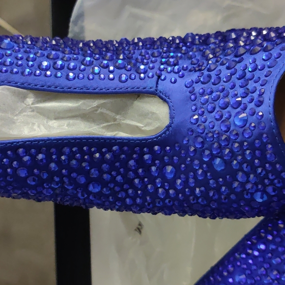 Booties - Picture 6 of 7